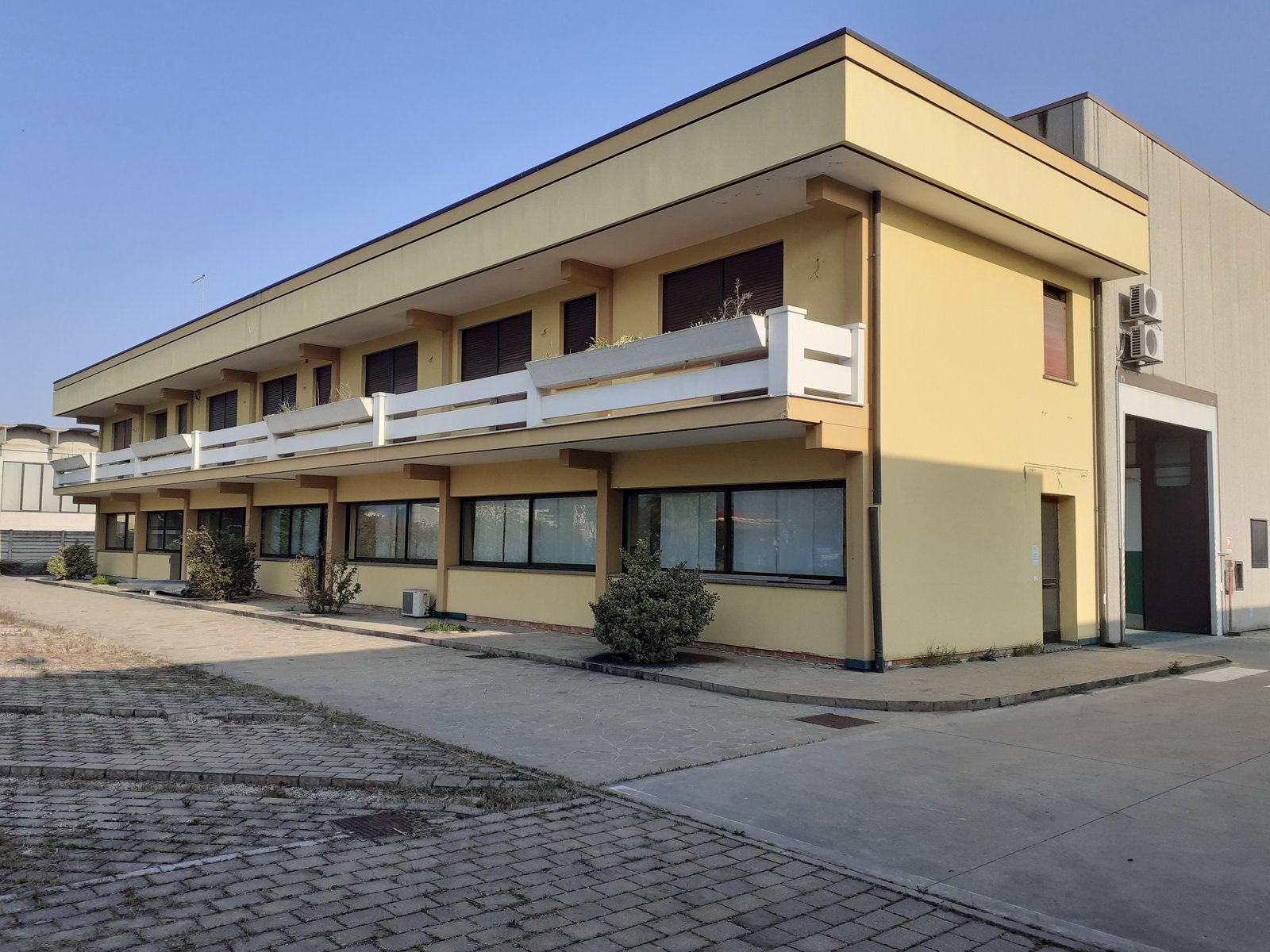 FL Medical: com'era: il vecchio stabilimento